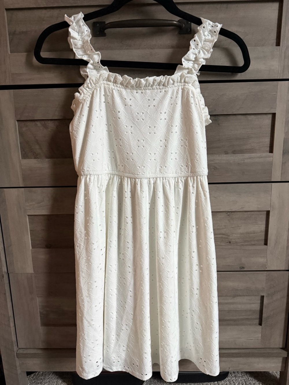 Three Hearts White Eyelet Ruffle Strap Dress